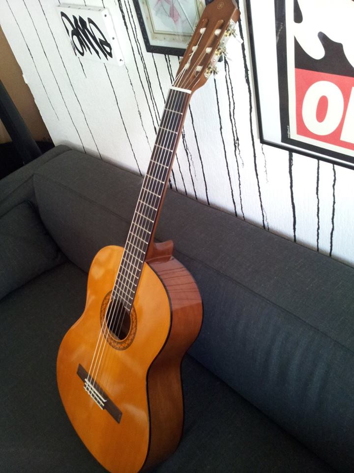 GUITARE CLASSIQUE YAMAHA C40